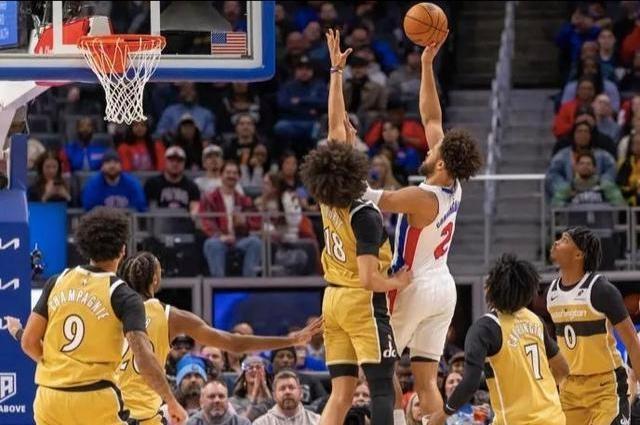 威尔-莱利20分 NBA奇才126-117活塞 坎宁安30分8板8助